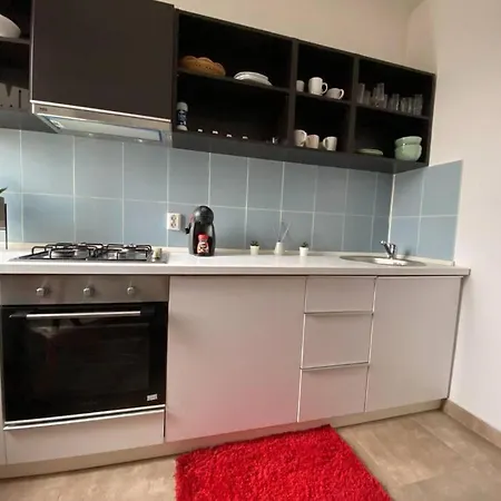 Kara'S Apartment Bucharest Exterior photo