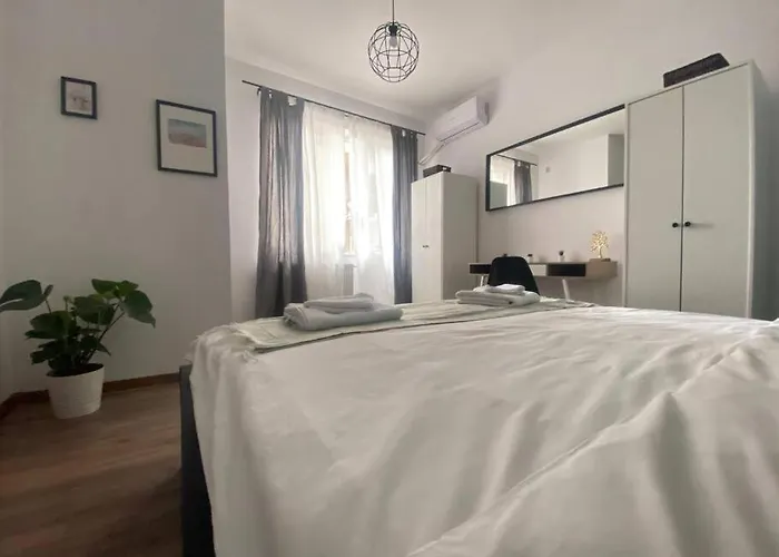 Kara\'S Apartment